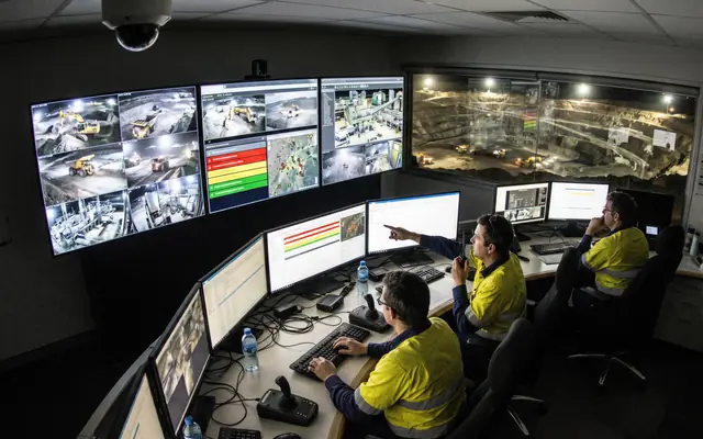 A site supervisor receiving a safety alert on a smartphone