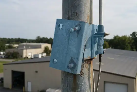 AI segmentation mask on a loose antenna mount bracket