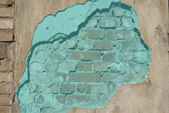 AI segmentation mask on debonded plaster